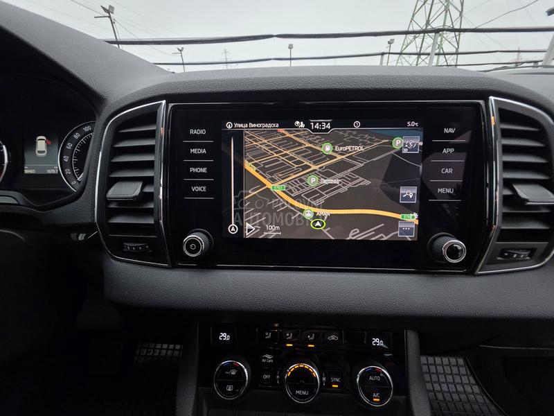 Škoda Karoq 1.5 TSI STYLE DSG