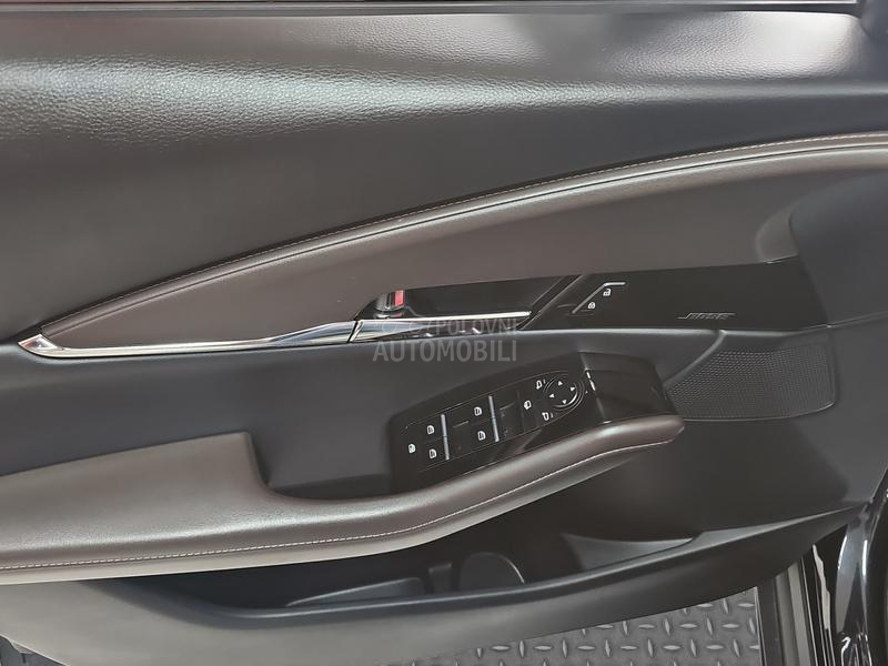 Mazda CX-30 COSMO/FUL.L/MHIBRID