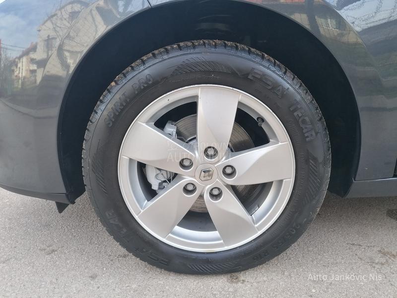 Renault Megane 1.4i EXPRESSION CH