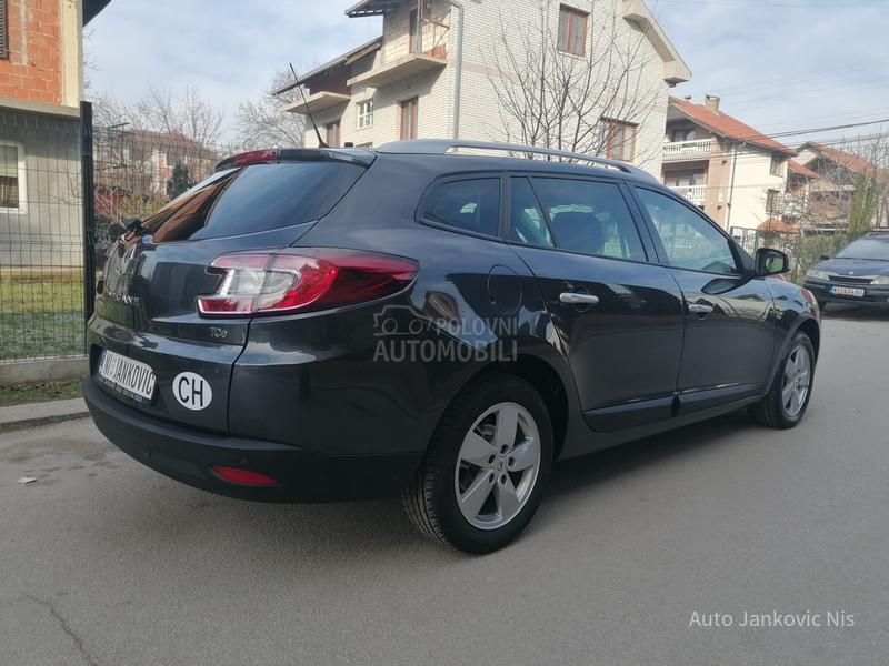 Renault Megane 1.4i EXPRESSION CH