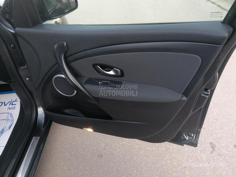 Renault Megane 1.4i EXPRESSION CH