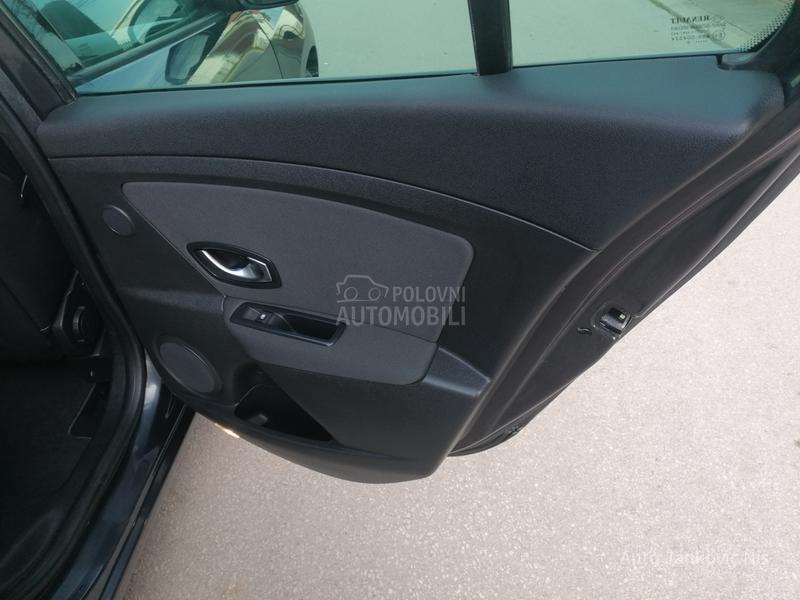 Renault Megane 1.4i EXPRESSION CH