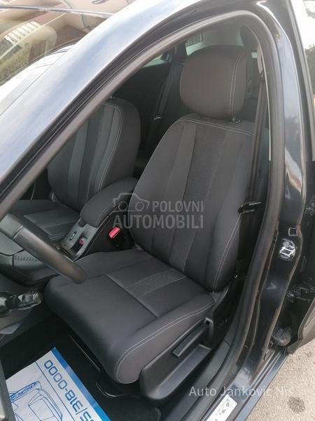 Renault Megane 1.4i EXPRESSION CH