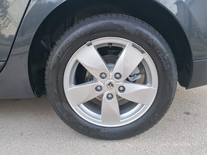 Renault Megane 1.4i EXPRESSION CH