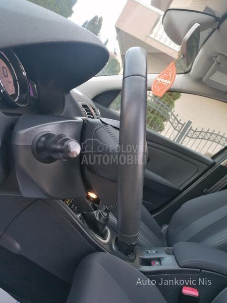 Renault Megane 1.4i EXPRESSION CH