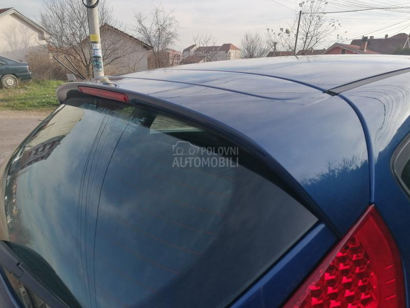 Ford Fiesta 1.2i TREND LINE CH