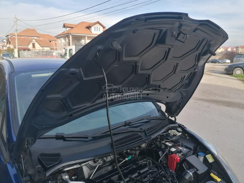 Ford Fiesta 1.2i TREND LINE CH