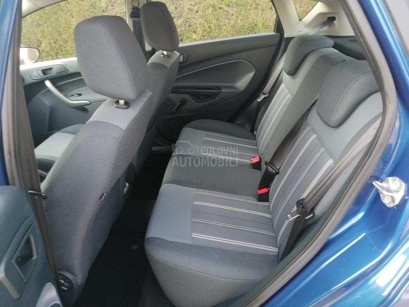 Ford Fiesta 1.2i TREND LINE CH