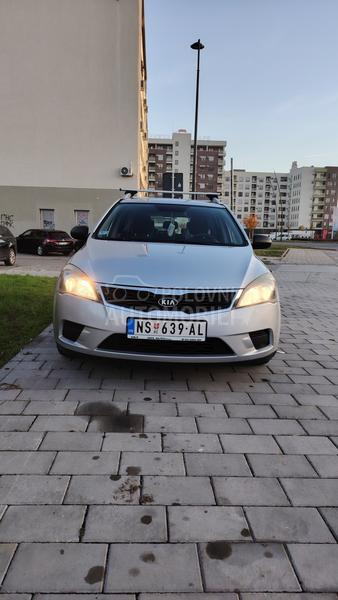 Kia cee`d 