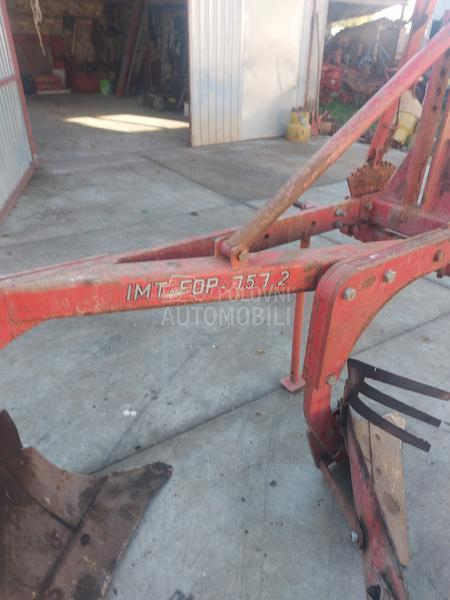 IMT Dva imt pluga 757