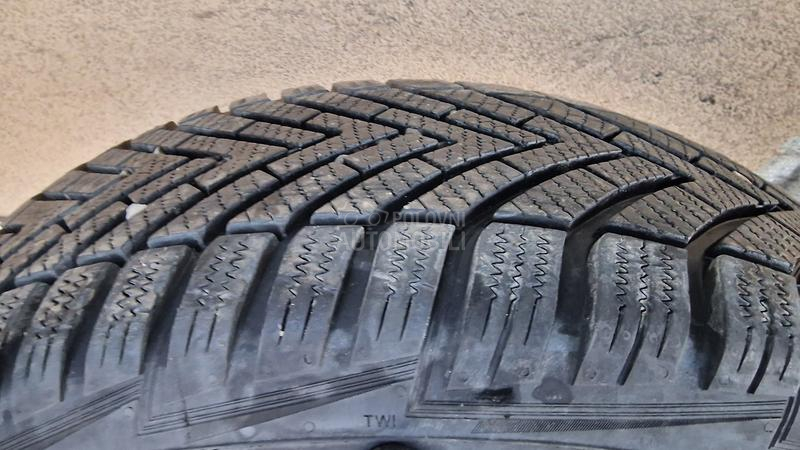 Vredestein 195/65 R15 Zimska