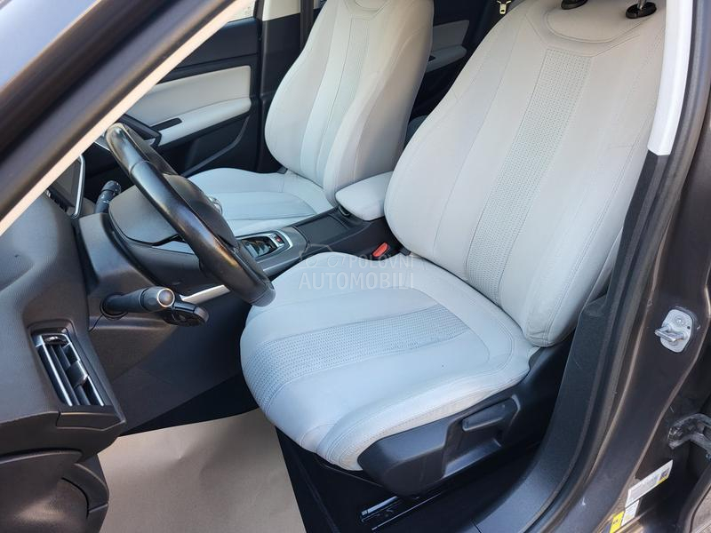 Peugeot 308 1.6blueHdi Allure