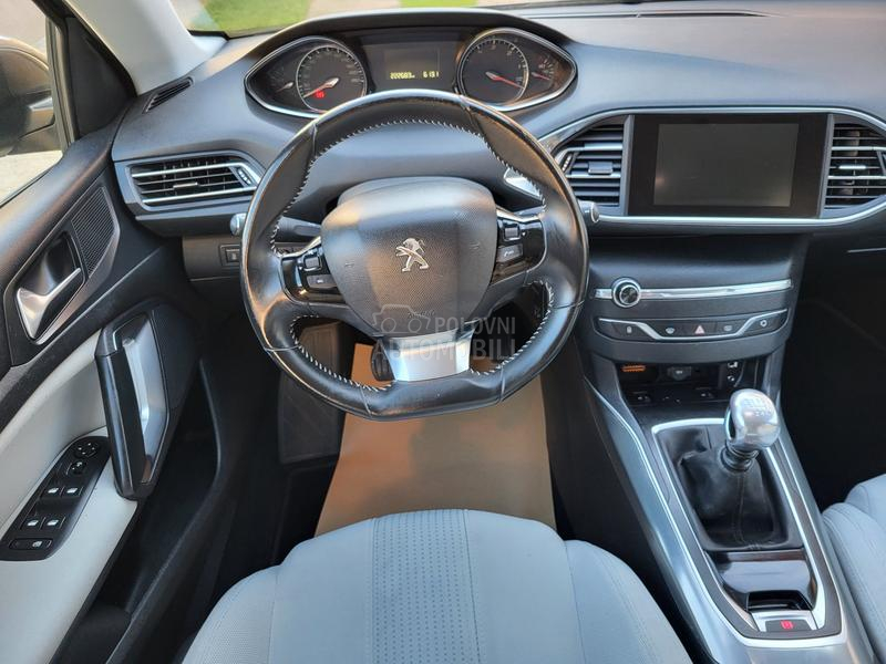 Peugeot 308 1.6blueHdi Allure