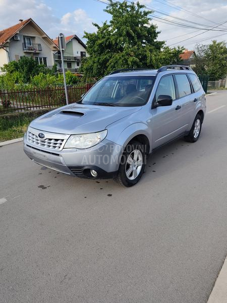 Subaru Forester 2.0