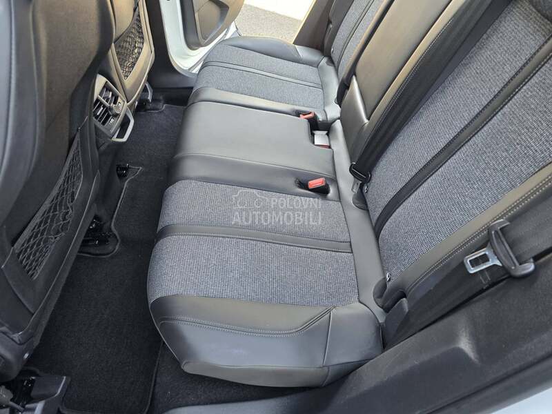 Peugeot 3008 1.5HDI ALLURE