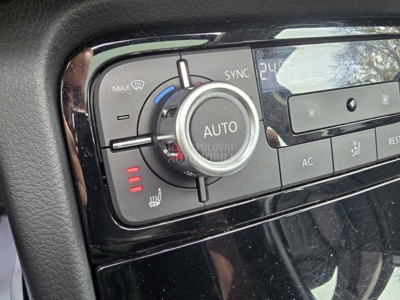 Volkswagen Touareg 3.0TDI CARAT 4x4