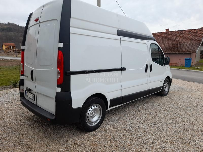 Renault Trafic 2.0