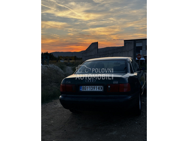 Audi A8 quattro