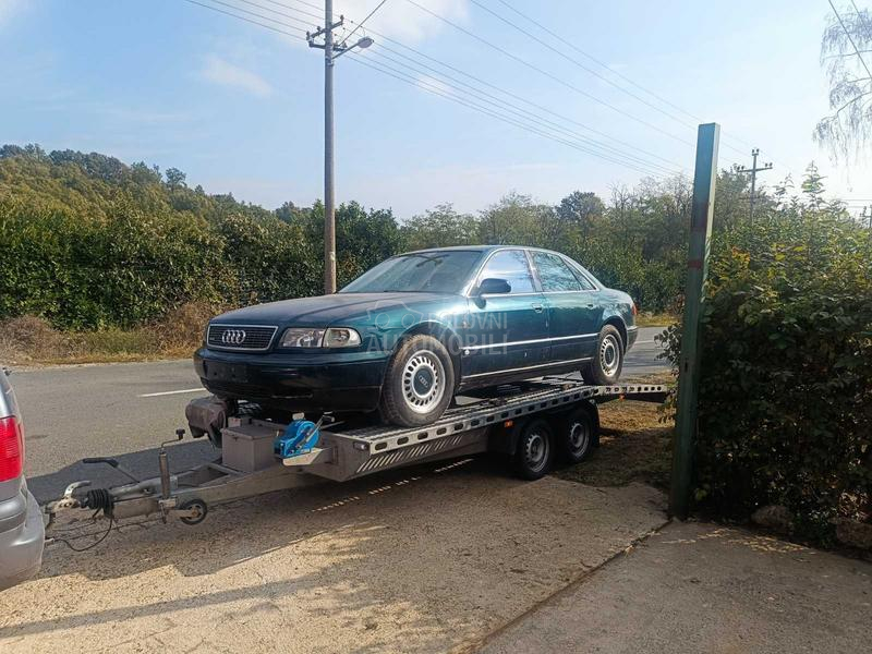 Audi A8 quattro