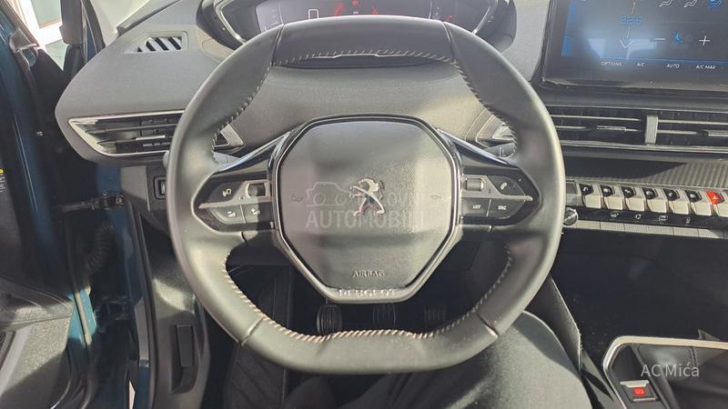Peugeot 3008 1.2NAV ALU KAM 42000