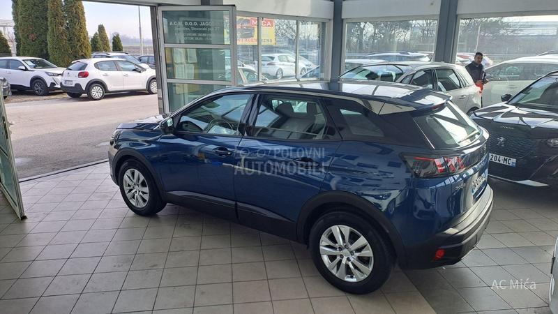 Peugeot 3008 1.2NAV ALU KAM 42000