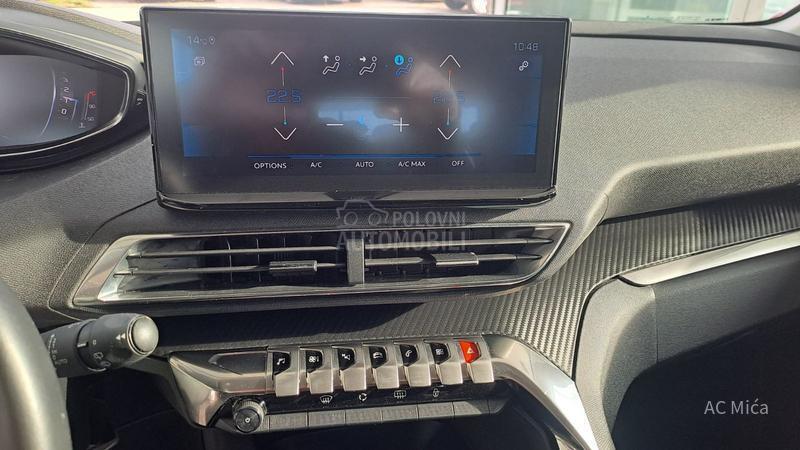 Peugeot 3008 1.2NAV ALU KAM 42000