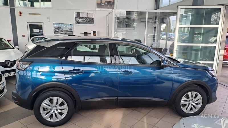 Peugeot 3008 1.2NAV ALU KAM 42000