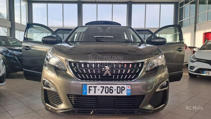 Peugeot 3008 1.5 BLU NAV ALU 8 MM