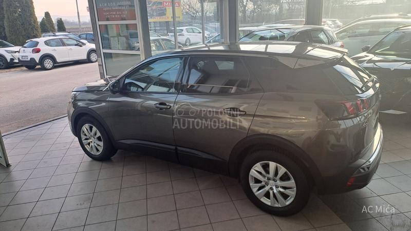 Peugeot 3008 1.5 BLU NAV ALU 8 MM