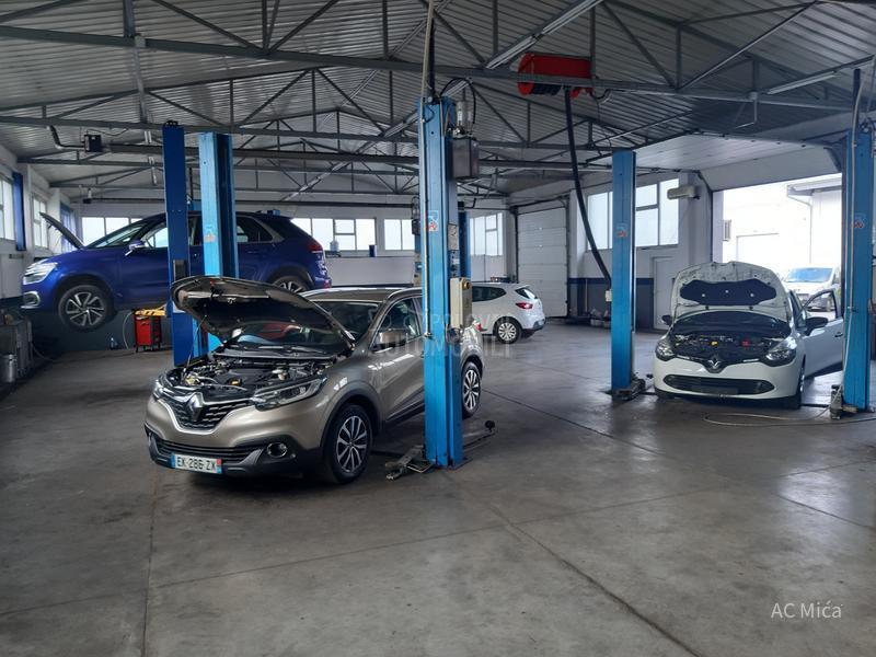 Peugeot 3008 1.5 BLU NAV ALU 8 MM