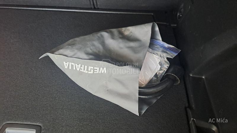 Peugeot 3008 1.5 BLU NAV ALU 8 MM