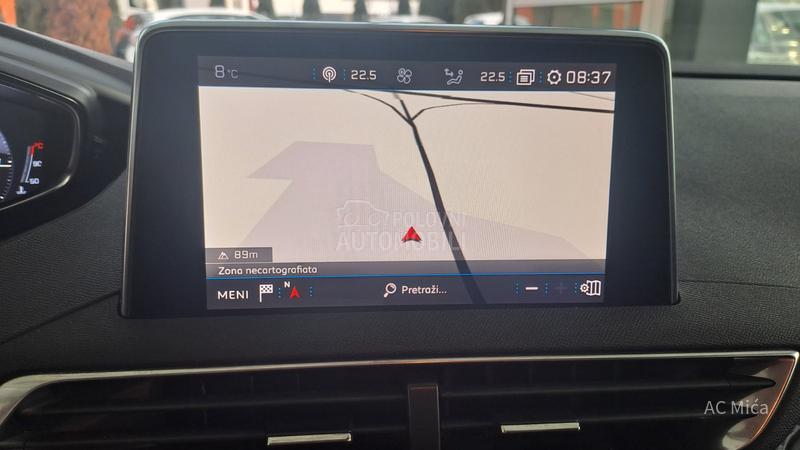 Peugeot 3008 1.5 BLU NAV ALU 8 MM