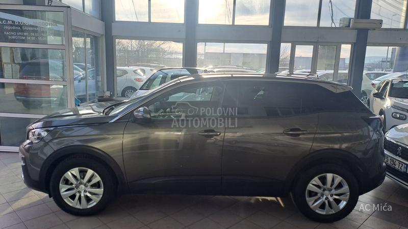 Peugeot 3008 1.5 BLU NAV ALU 8 MM
