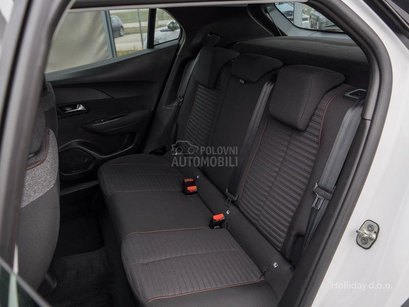 Peugeot 2008 1.2PureTech Led Nav