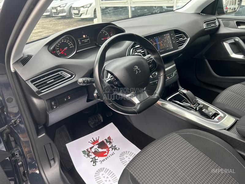 Peugeot 308 1.2 B Autom