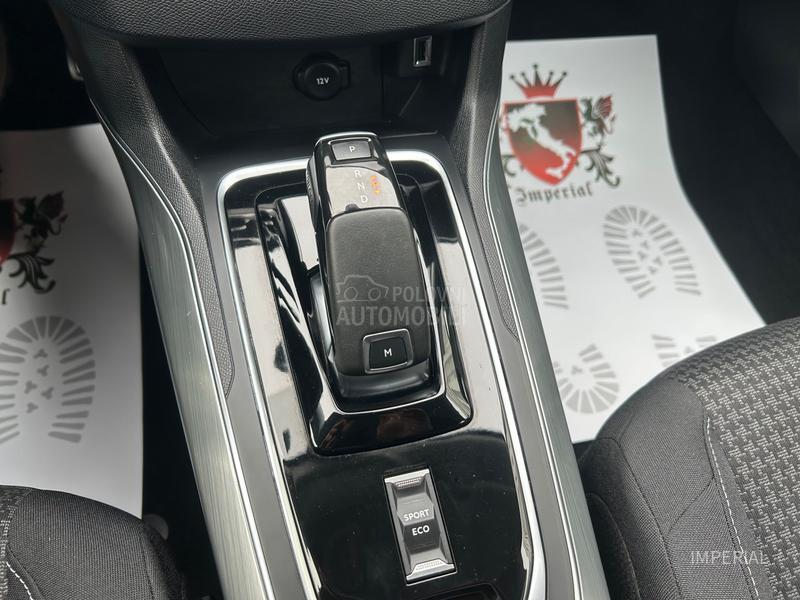 Peugeot 308 1.2 B Autom