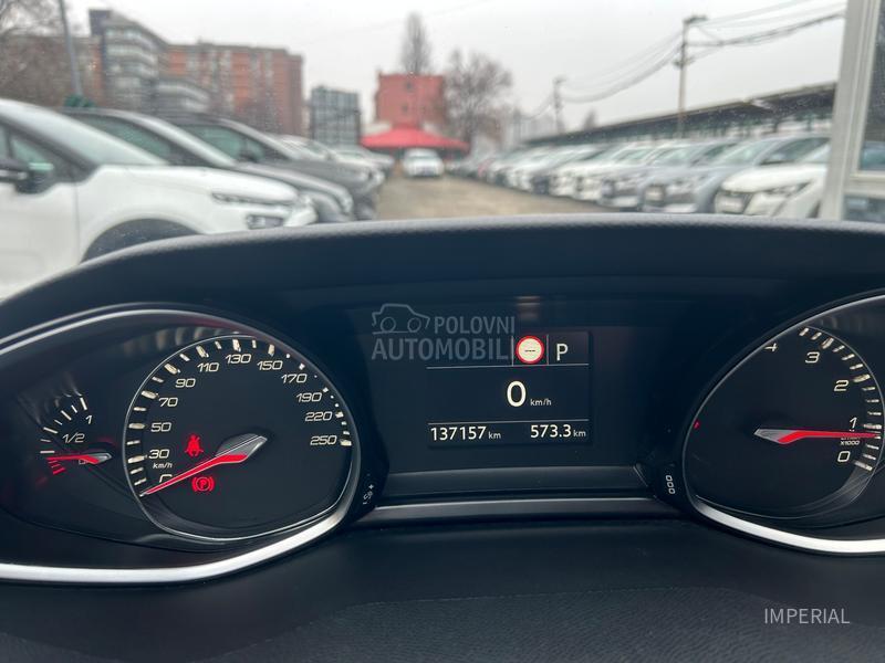 Peugeot 308 1.2 B Autom