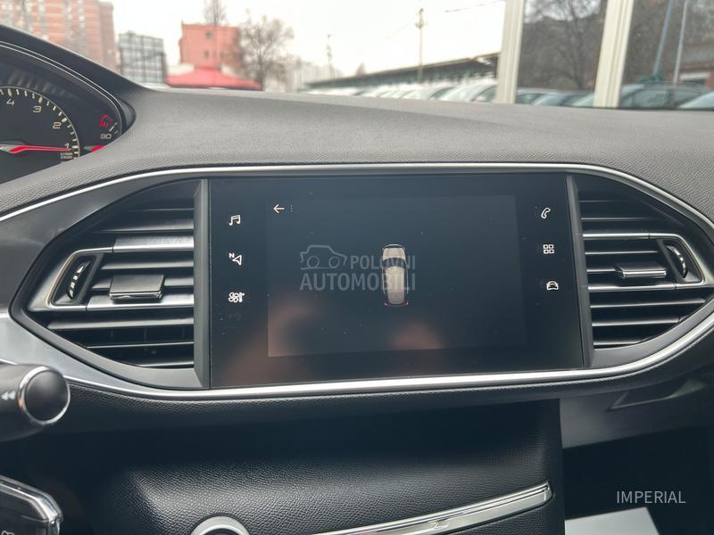 Peugeot 308 1.2 B Autom