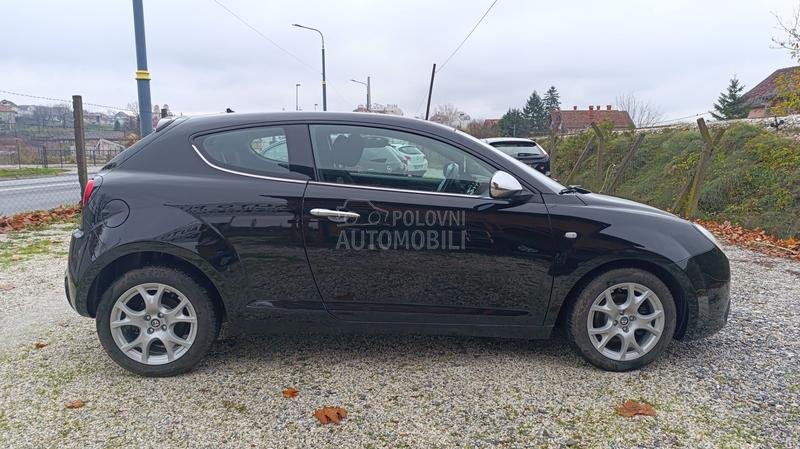 Alfa Romeo MiTo 1.3mjetBLACK EDITION