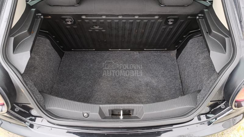 Alfa Romeo MiTo 1.3mjetBLACK EDITION