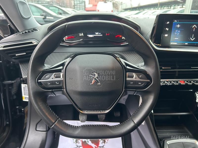 Peugeot 2008 1.2 B