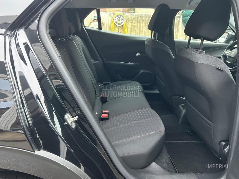 Peugeot 2008 1.2 B
