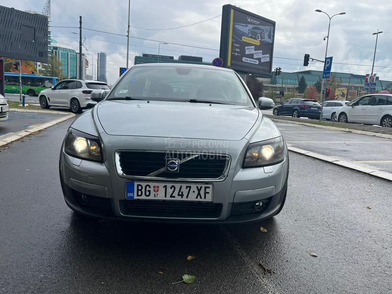Volvo C30 