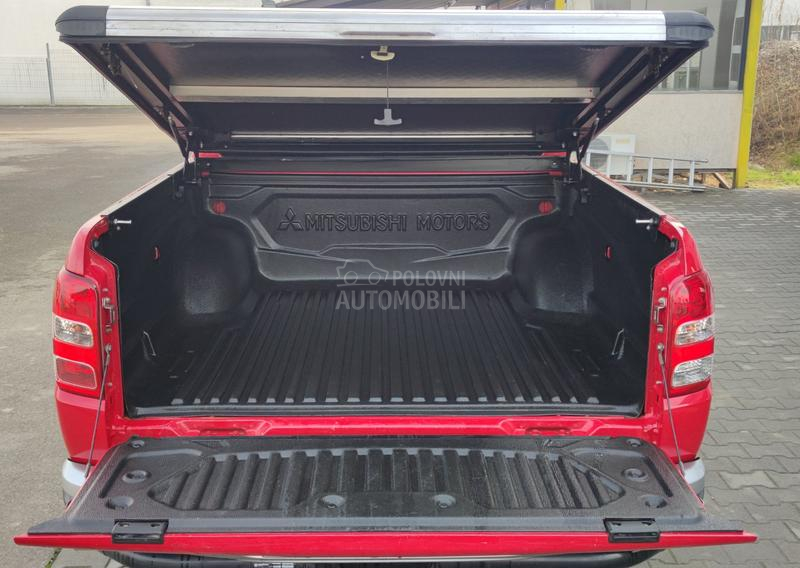 Mitsubishi L200 2.4  InStyle