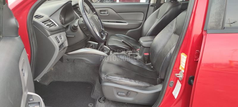 Mitsubishi L200 2.4  InStyle