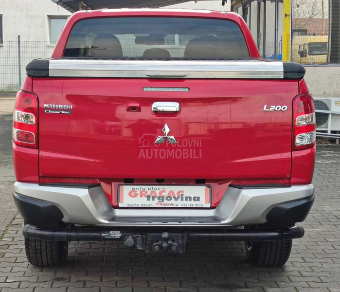 Mitsubishi L200 2.4  InStyle