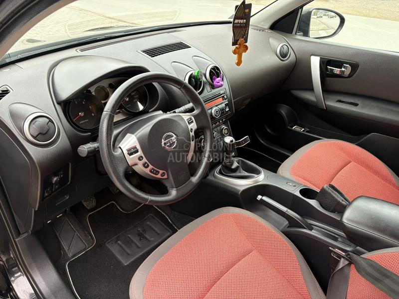 Nissan Qashqai 1.5 dci S.E.RVISNA