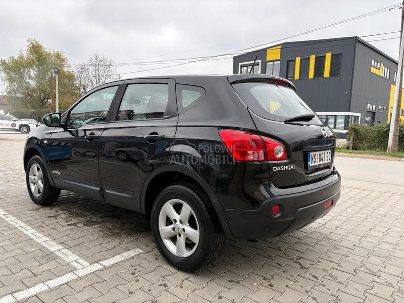 Nissan Qashqai 1.5 dci S.E.RVISNA