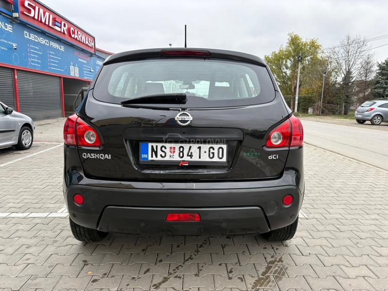 Nissan Qashqai 1.5 dci S.E.RVISNA