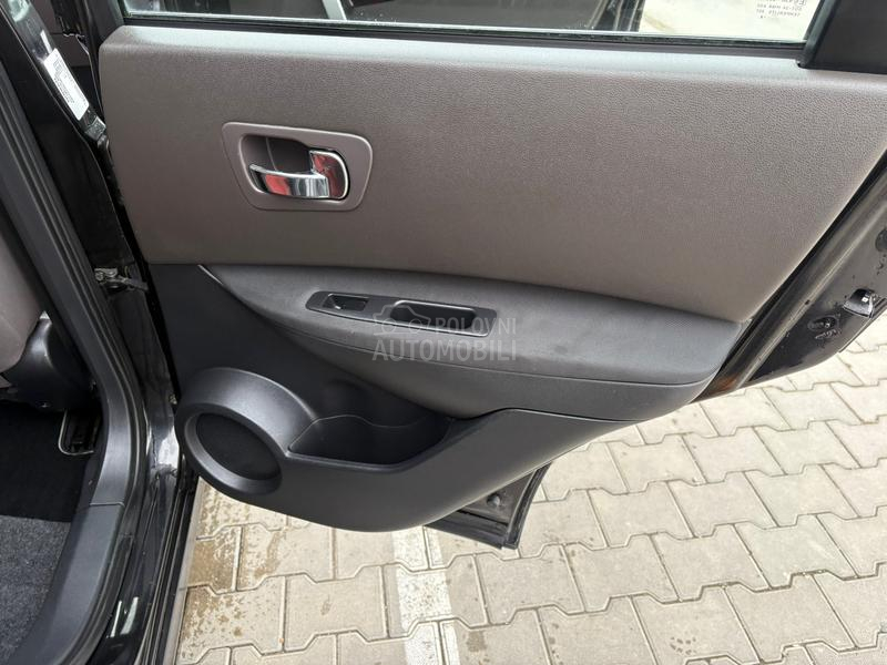 Nissan Qashqai 1.5 dci S.E.RVISNA